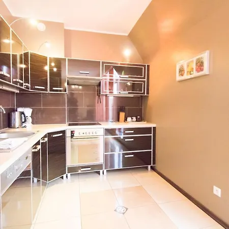 アパート Happy - Just In Center *