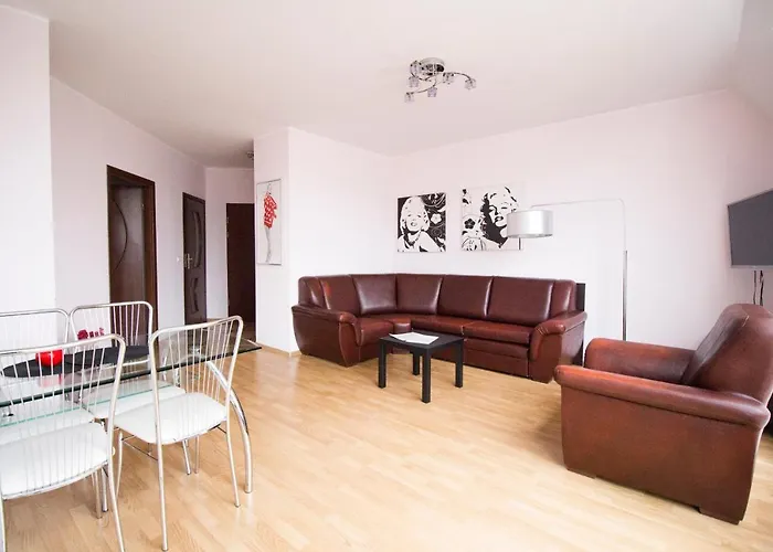 Happy - Just In Center *