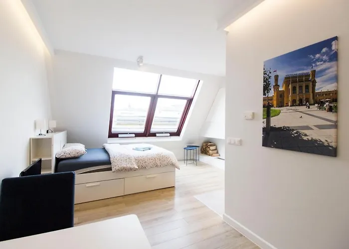 Happy - Just In Center 아파트 *