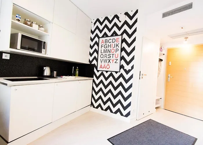 Happy - Just In Center