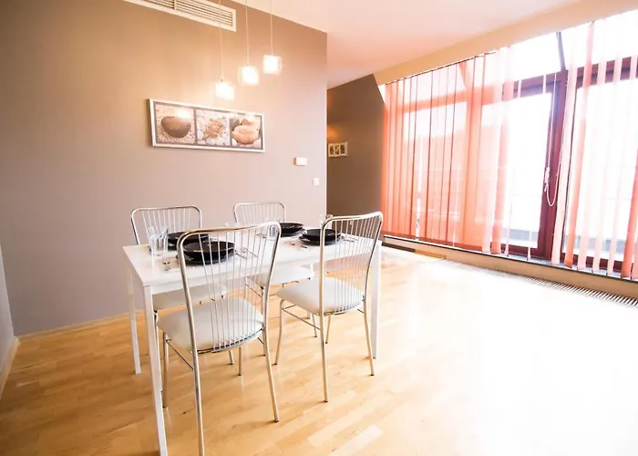 Happy - Just In Center Apartmán Vratislav